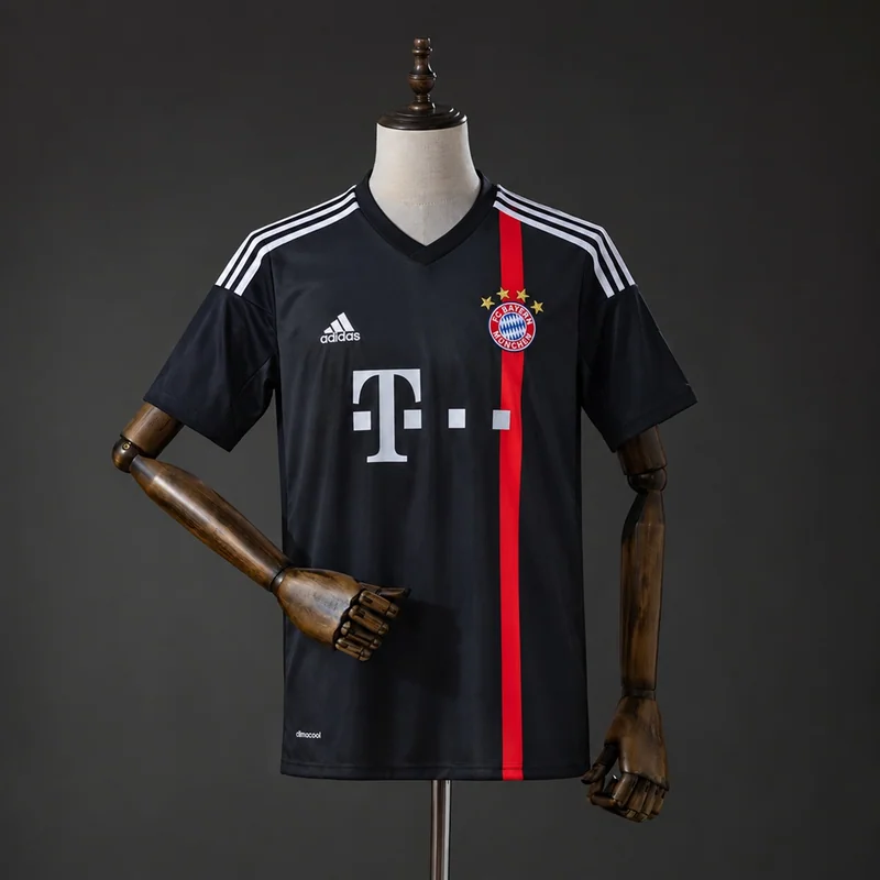 Bayern Munich 2014/15 away Retro, front view