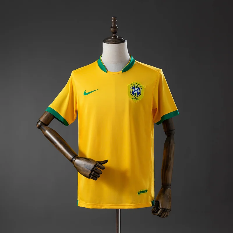 Brazil 2018 home Retro, front view
