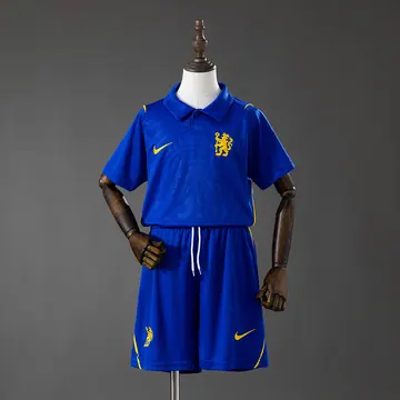 Chelsea 2026 home Kids, front view