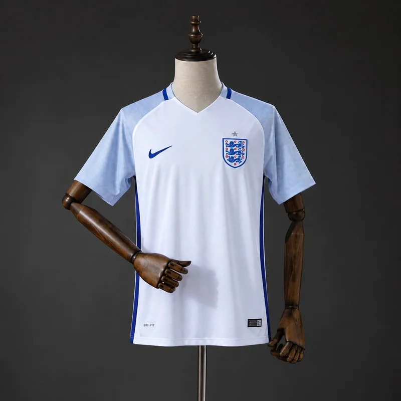 England 2016 home Retro, front view