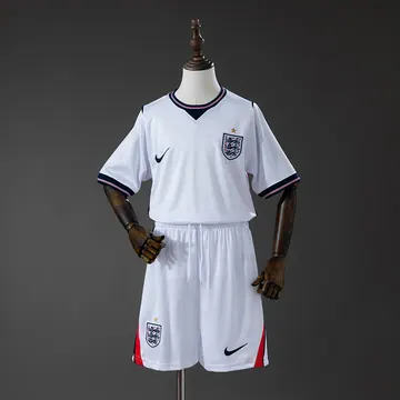England 2026 home Kids, front view