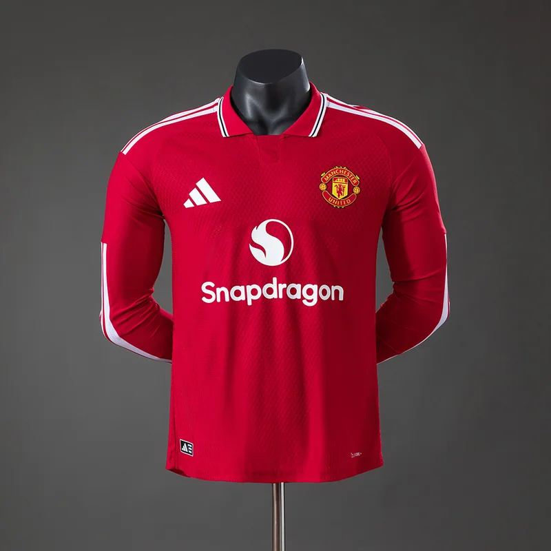 Manchester United 2026/27 home Player Version / Long Sleeve, front view