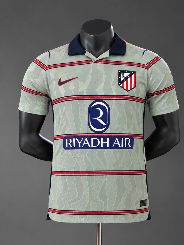 Player Version football jersey, user-supplied real product photo